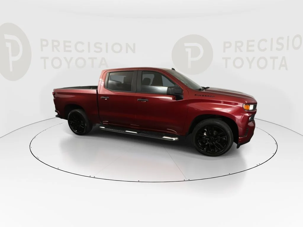 Used 2019 Cajun Red Tintcoat Chevrolet Custom image 23
