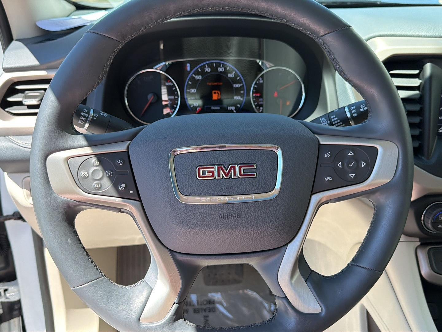 Used 2023 White Frost Tricoat GMC Denali image 20