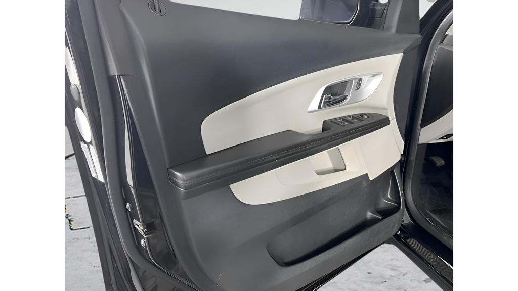 Used 2016 Black Metallic Chevrolet LT image 9