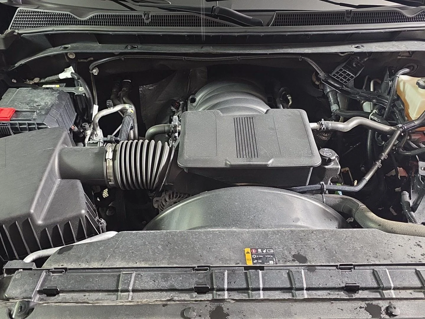 Used 2025 Onyx Black GMC Denali image 7
