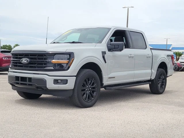 Used 2024 White Ford XLT image 35