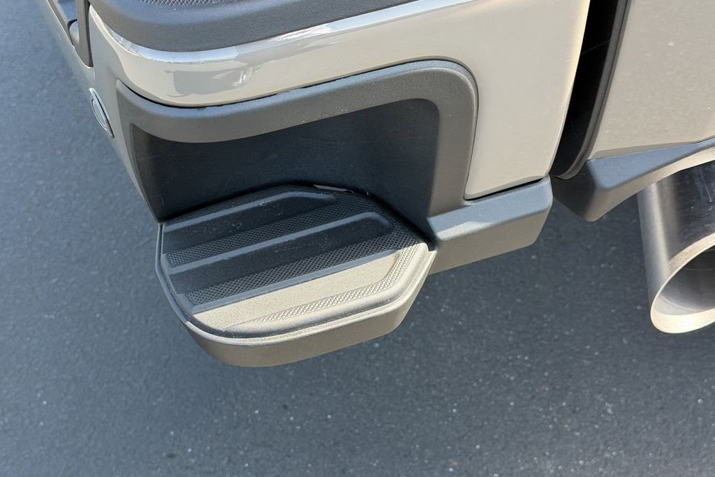New 2026 Agate Black Metallic Ford F-250® King Ranch® image 9