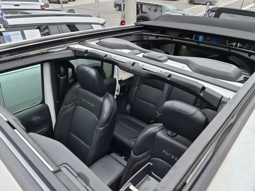 Used 2024 White Jeep Sahara 4xe image 17