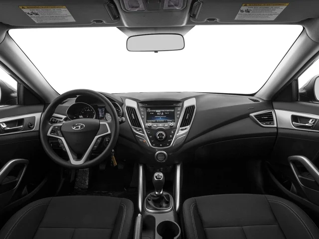Used 2017 Ironman Silver Metallic Hyundai Value Edition image 4