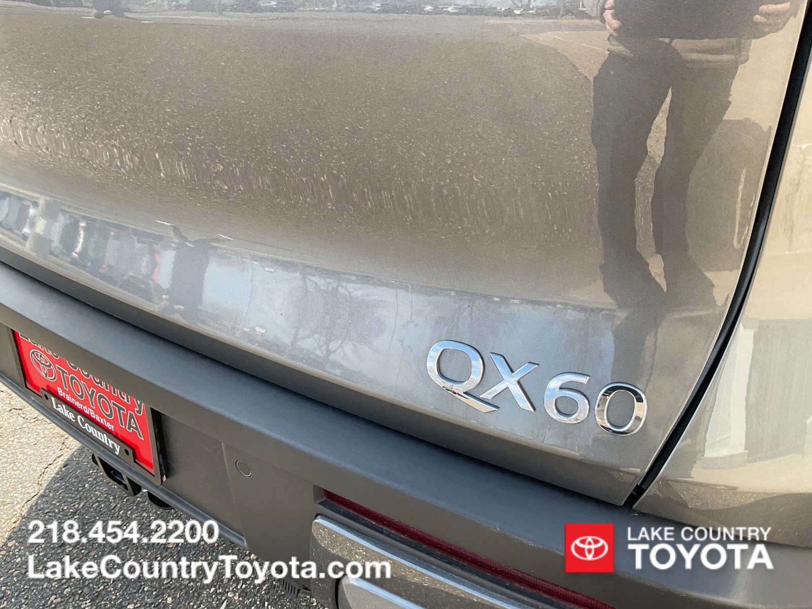 2025 INFINITI QX60 Sensory - Photo 10