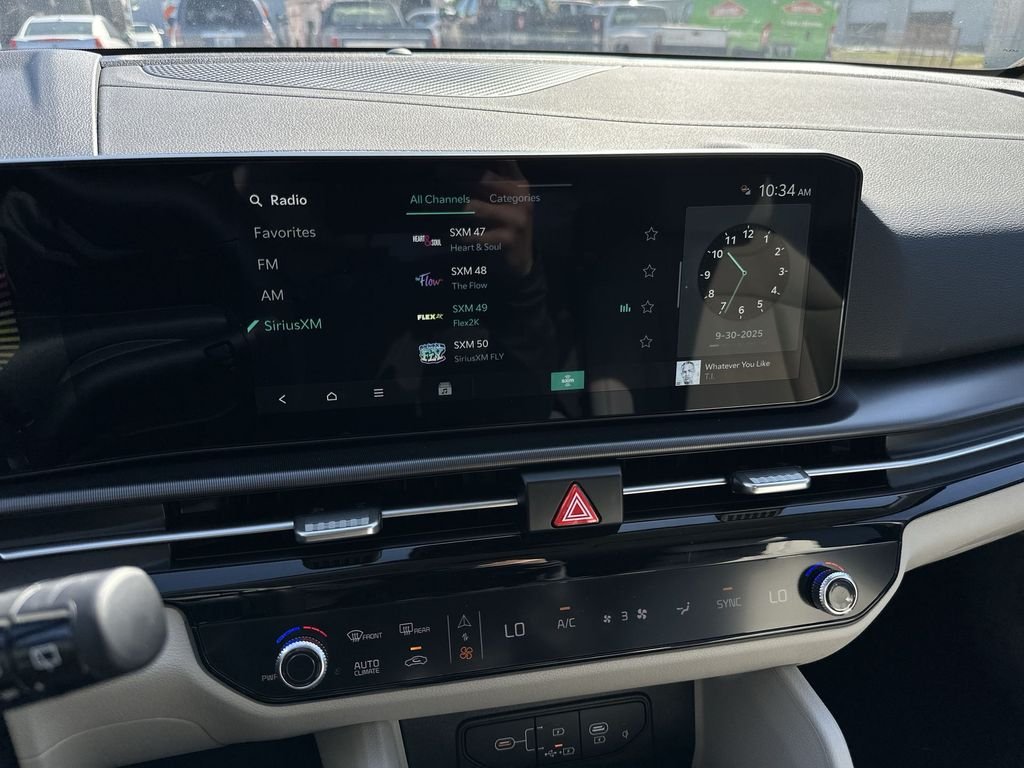 2026 Kia Sportage EX - Photo 16