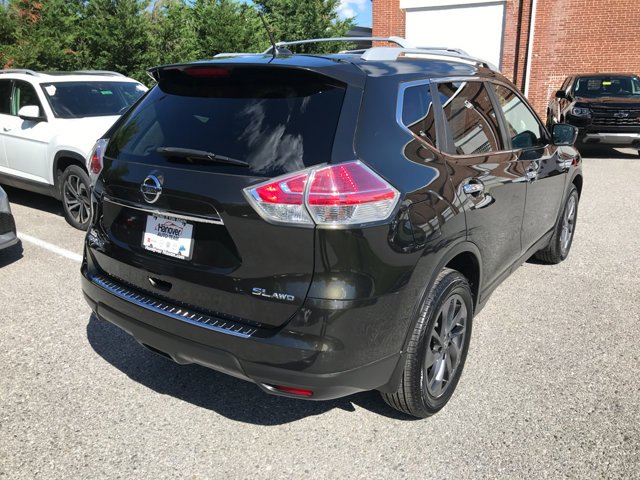 Used 2016 Midnight Jade Nissan SL image 7