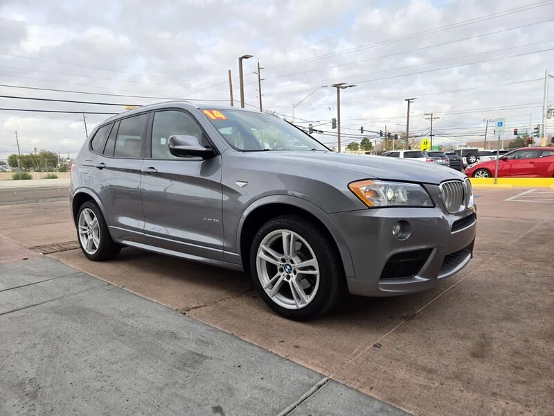 Used 2014 Gray BMW xDrive35i image 4