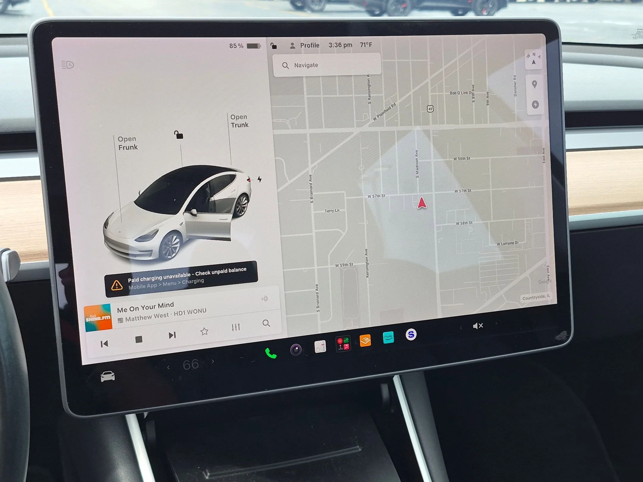 Used 2018 White Tesla Mid Range Battery image 16