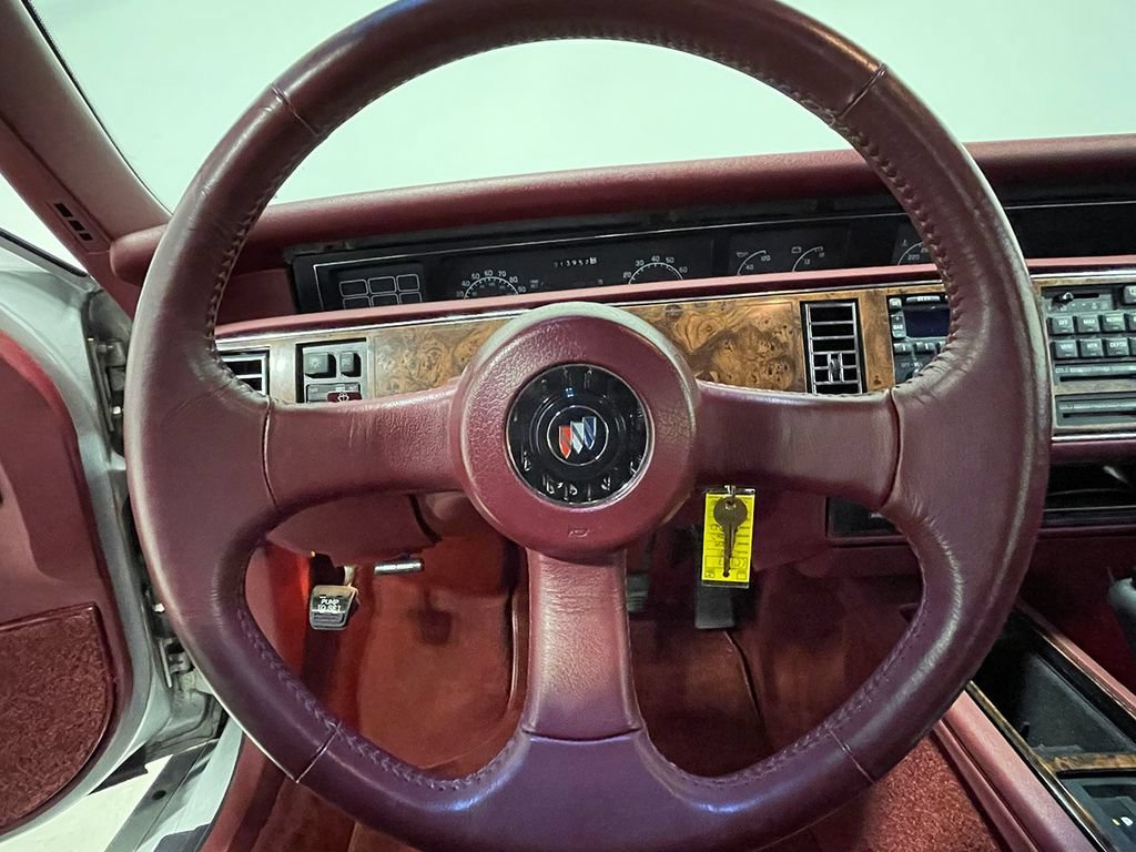 Used 1991  Buick Custom image 66
