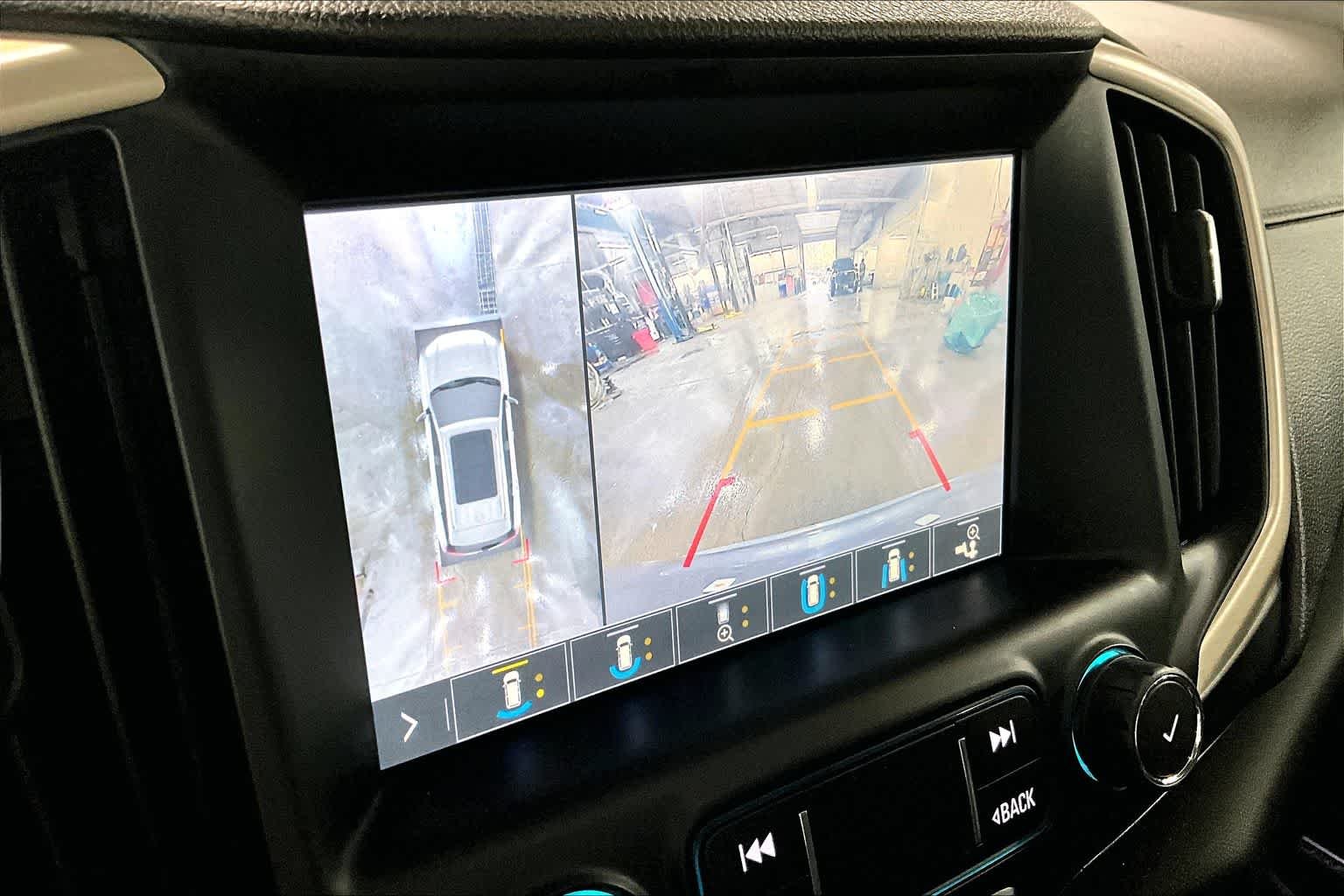 Used 2020 Satin Steel Metallic GMC Denali image 28