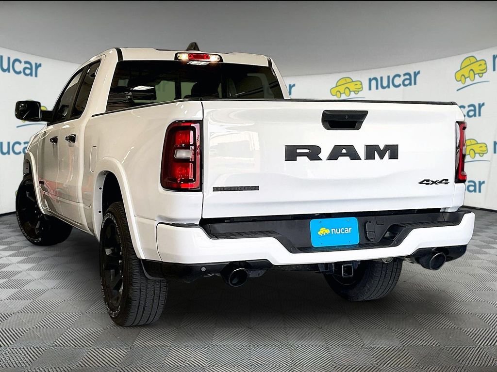 Used 2025 White Ram Big Horn/Lone Star image 4