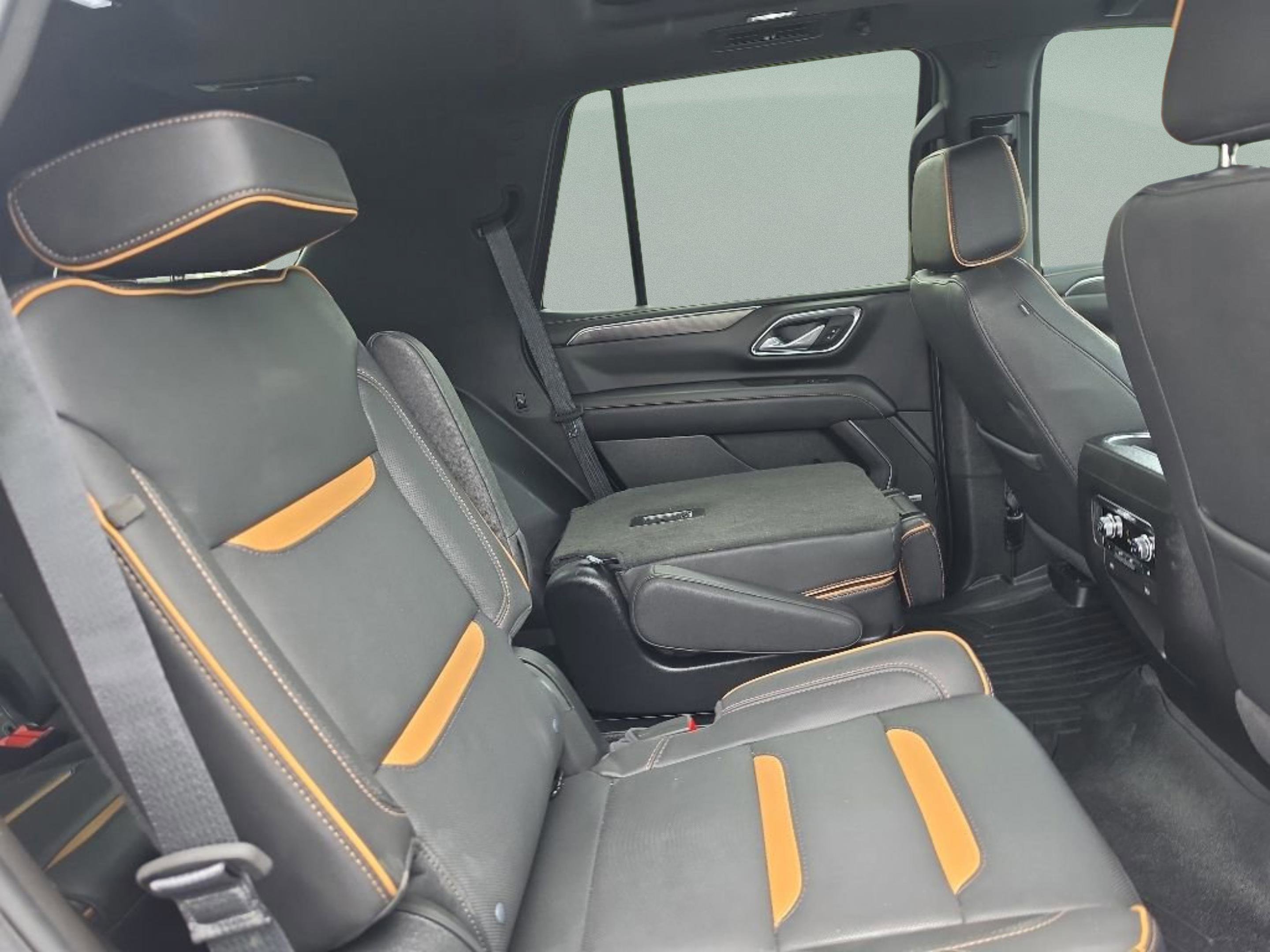 Used 2023 Summit White GMC AT4 image 26