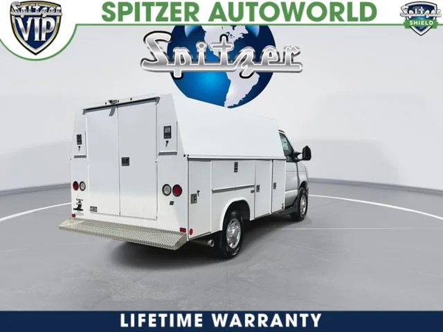 New 2027 Oxford White Ford E-350 SRW image 9