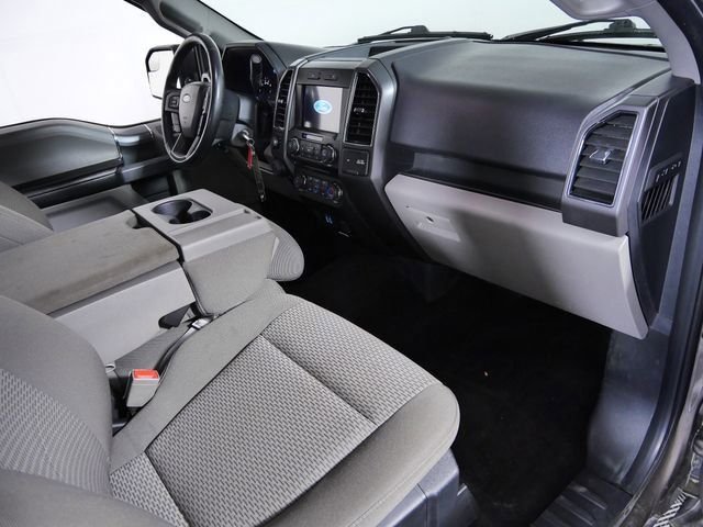 Used 2018 Gray Ford XLT image 11