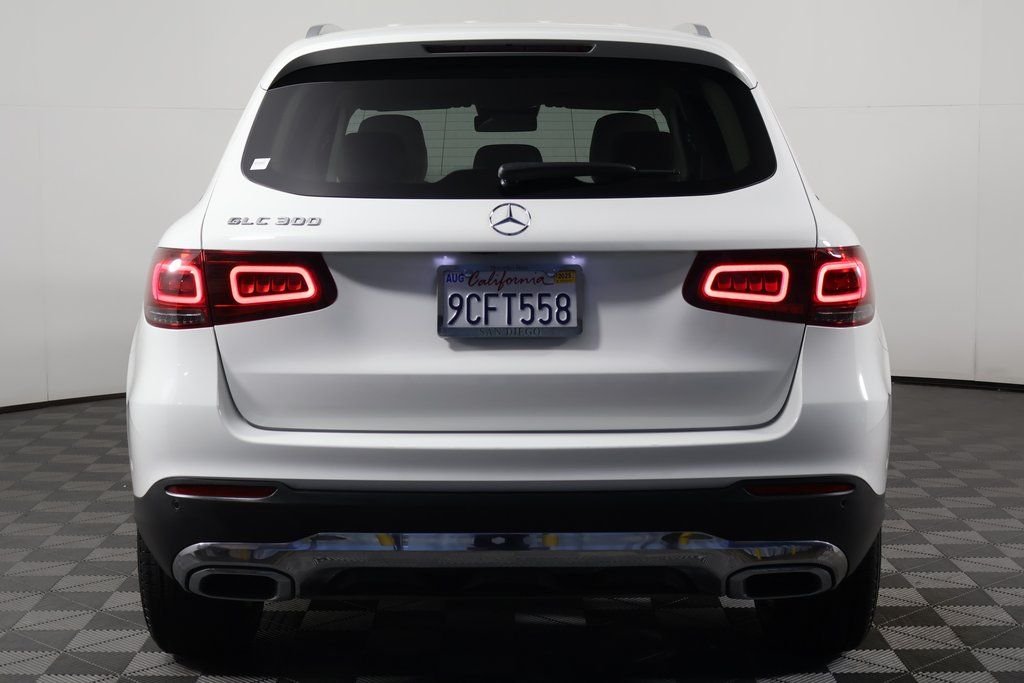Certified Used 2022 Polar White Mercedes-Benz GLC 300 image 5