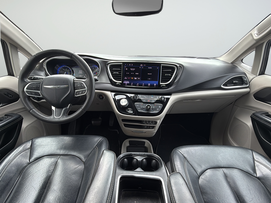 Used 2022 Gray Chrysler Touring L image 22