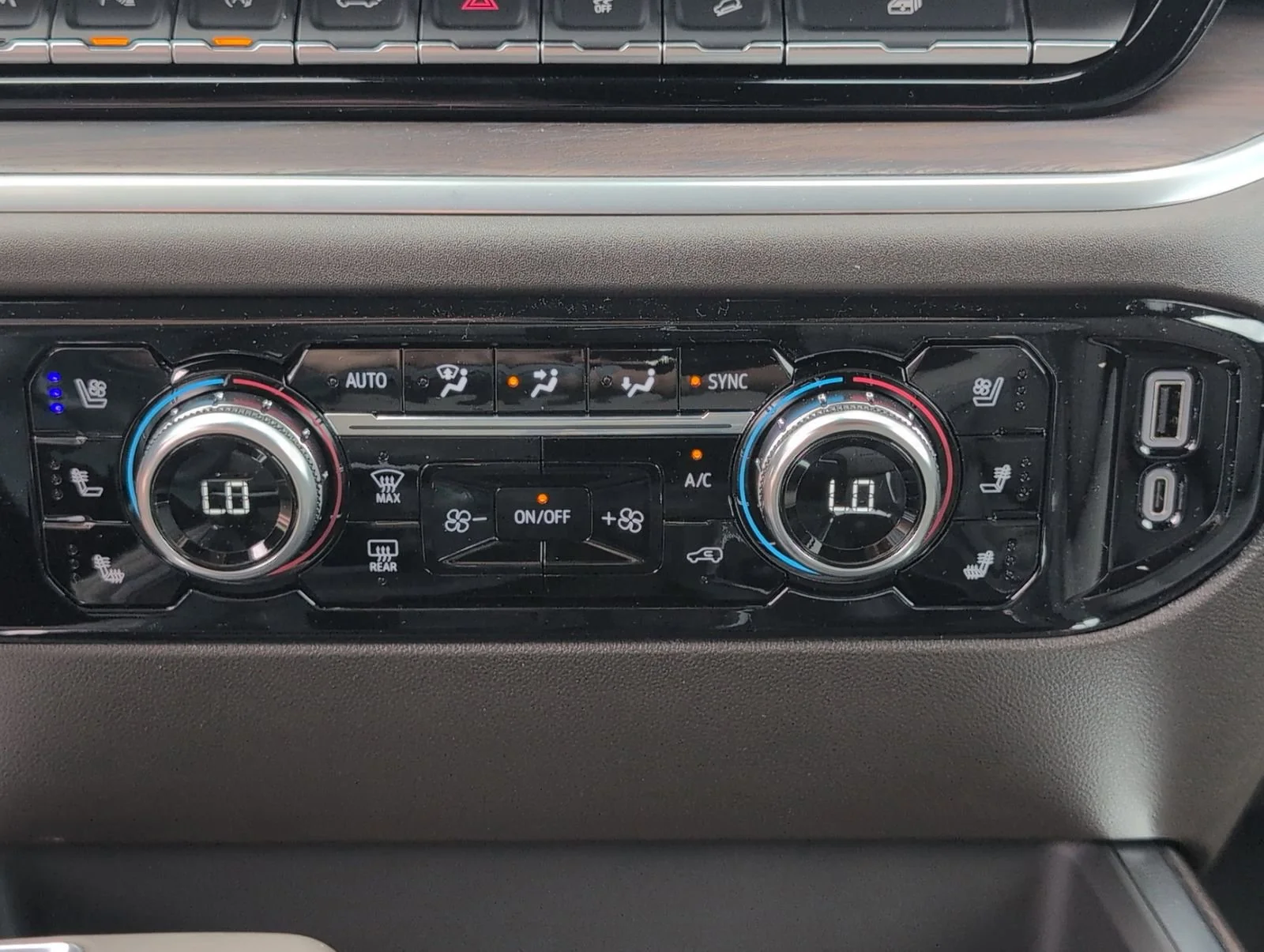 New 2026 Summit White GMC SLT image 20