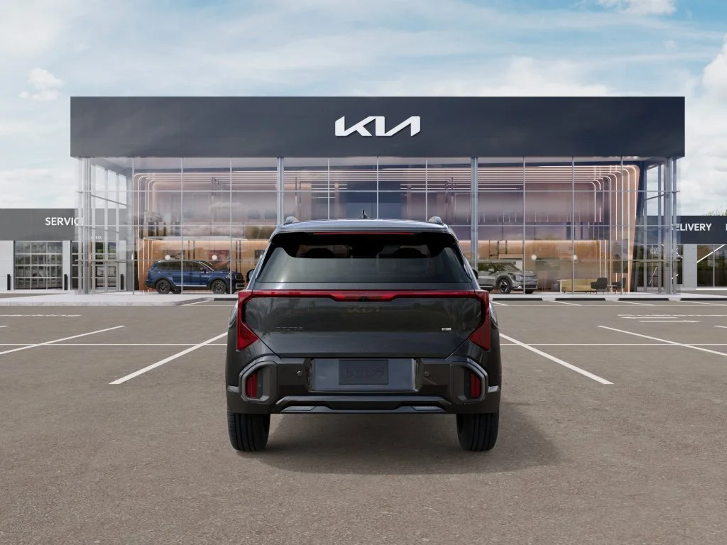 New 2027 Gray Kia X-Line S image 5