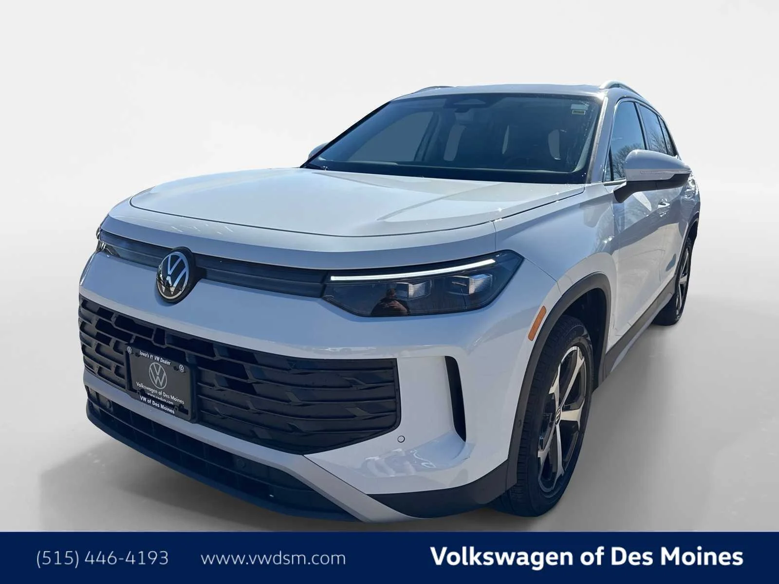 2026 Volkswagen Tiguan 2.0T SE 4Motion's photo