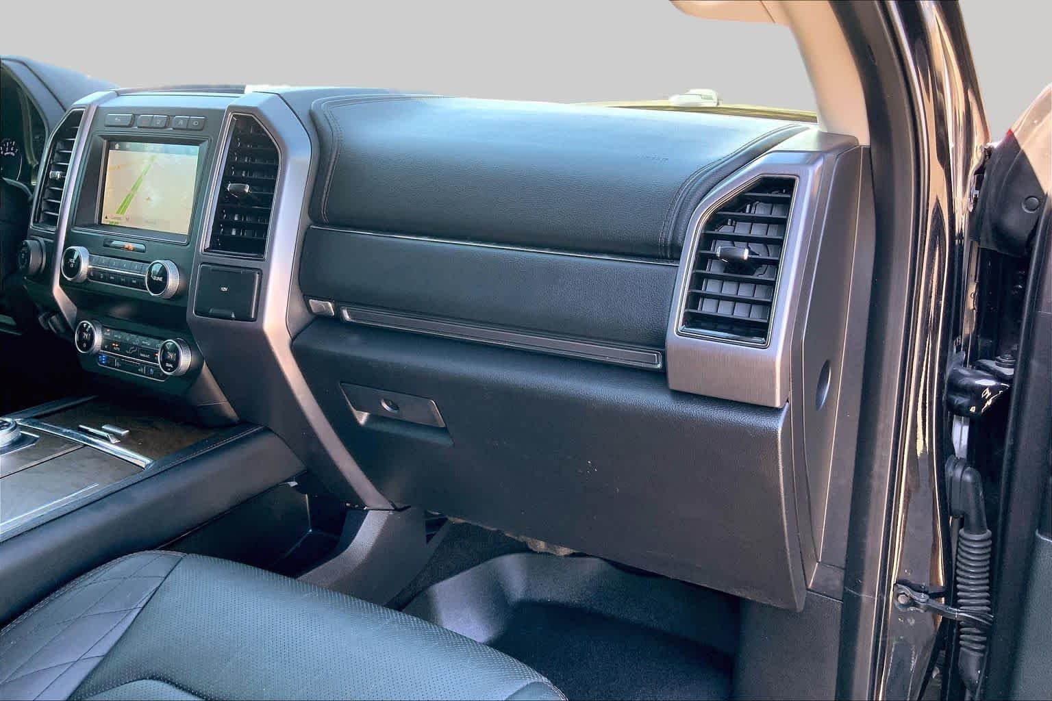 Used 2019 Agate Black Metallic Ford Platinum image 35