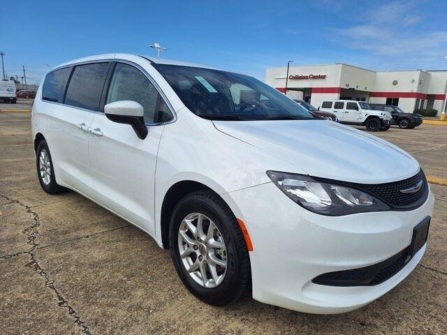 Used 2023 Bright White Clearcoat Chrysler LX image 7