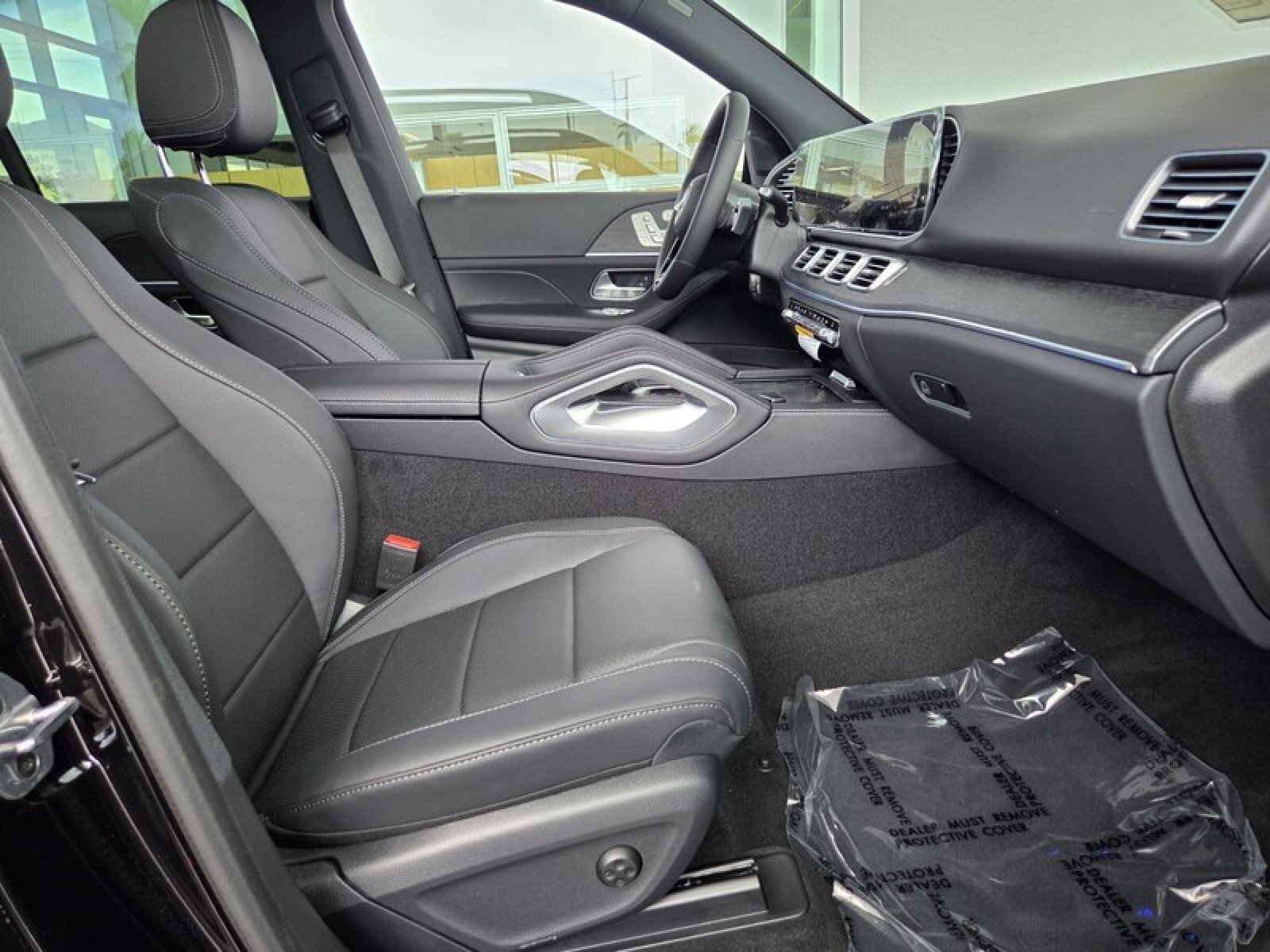 New 2026 Obsidian Black Metallic Mercedes-Benz GLE 450 4MATIC® SUV image 17