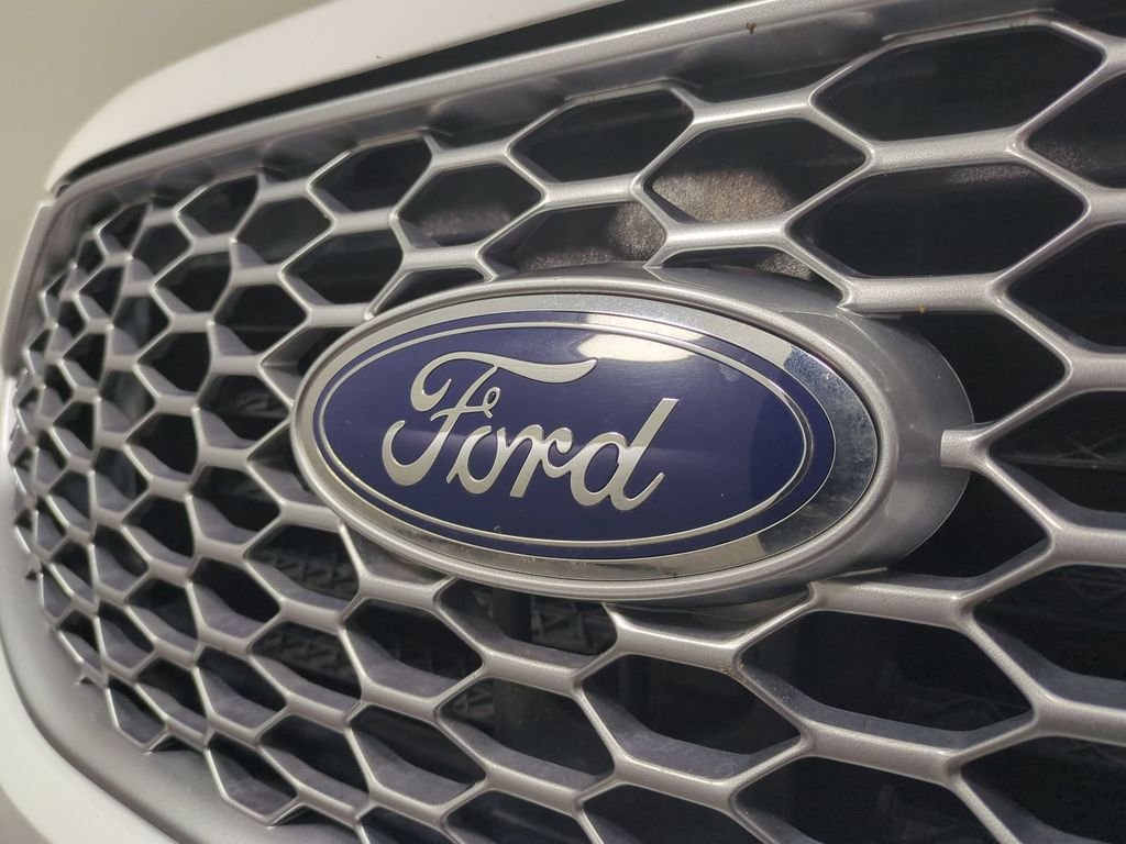 2024 Ford Edge SEL - Photo 13