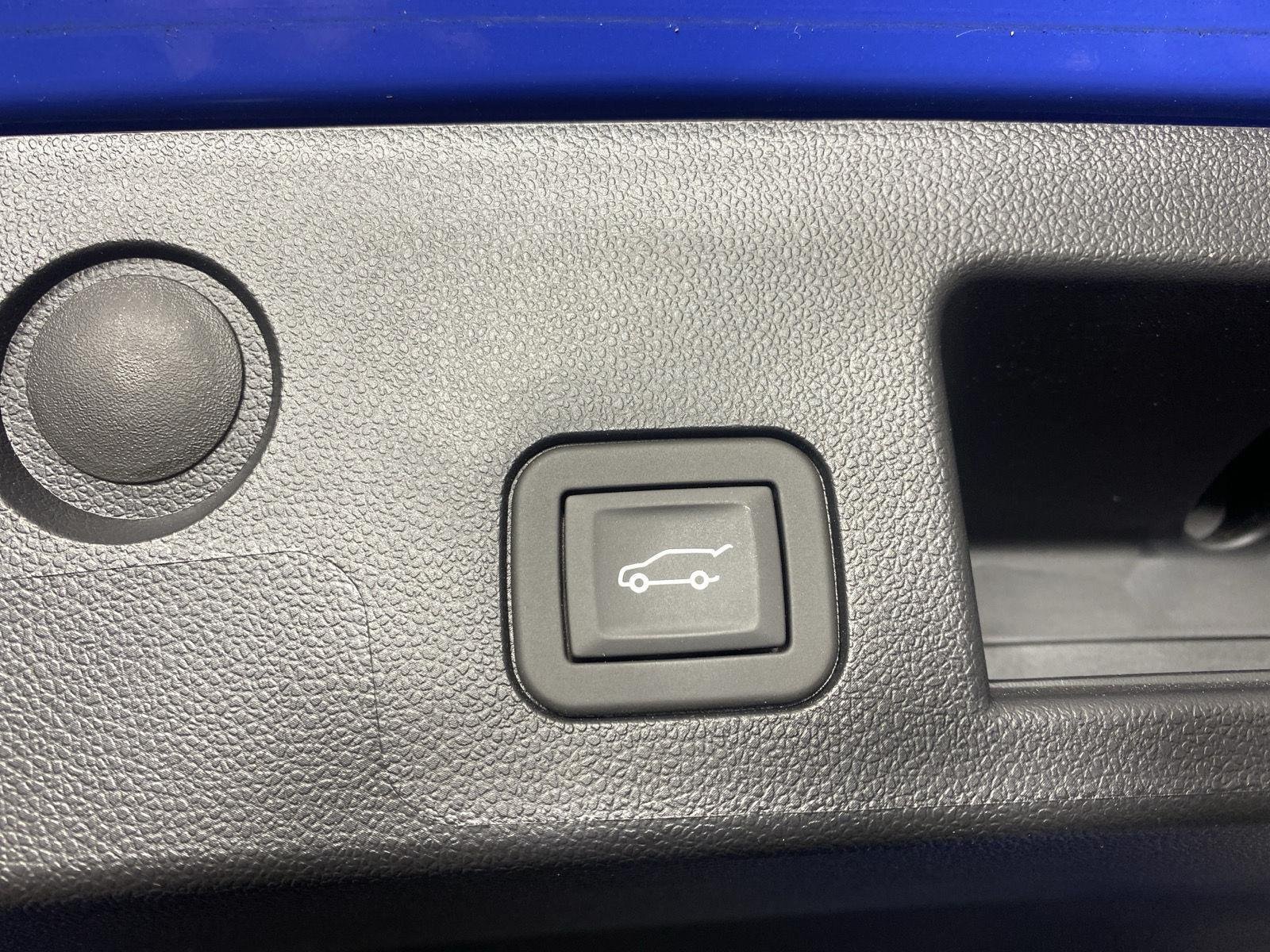 Used 2026 Blue Metallic Chevrolet RS image 26