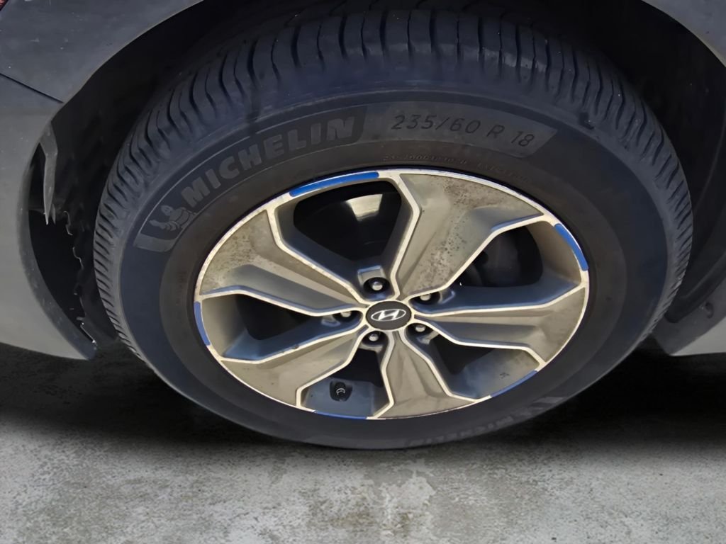 Used 2015 Regal Red Pearl Hyundai GLS image 16
