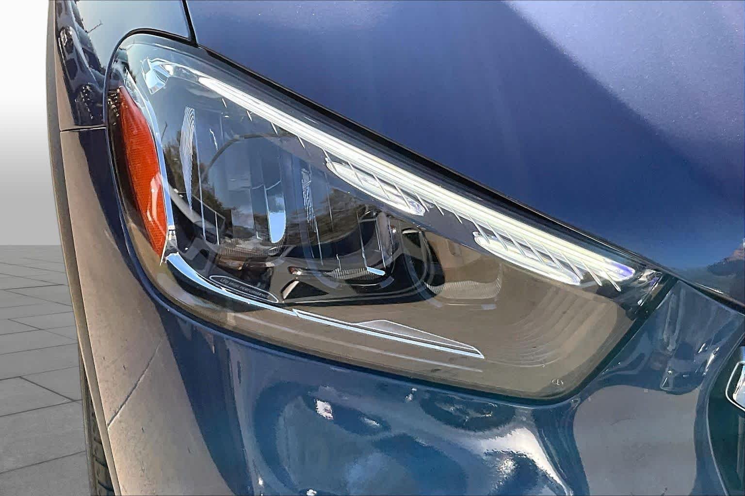 Used 2025 Twilight Blue Metallic Mercedes-Benz GLE 350 image 28