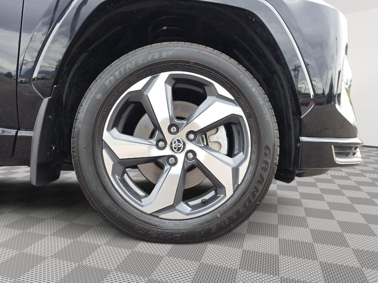 Certified Used 2025 Midnight Black Metallic Toyota SE image 40