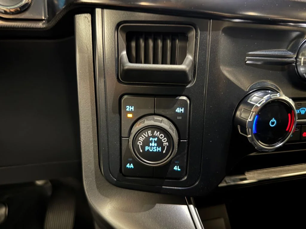 New 2026 Black Ford Lariat image 33
