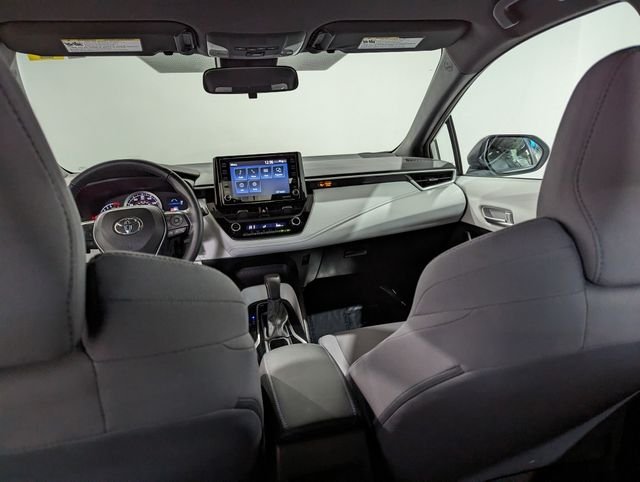Used 2022 Silver Toyota SE image 10