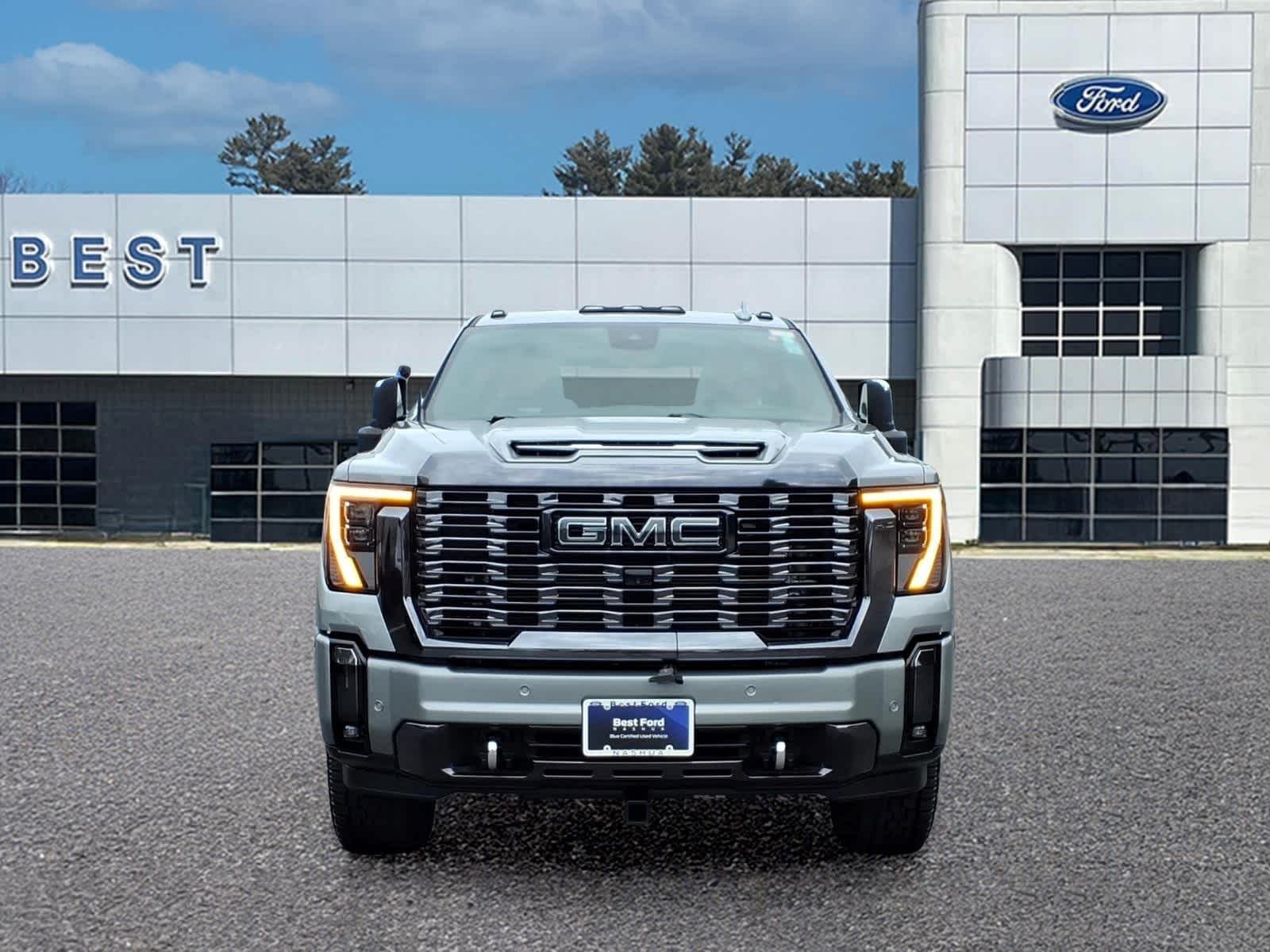 Used 2024 Sterling Metallic GMC Denali Ultimate image 10