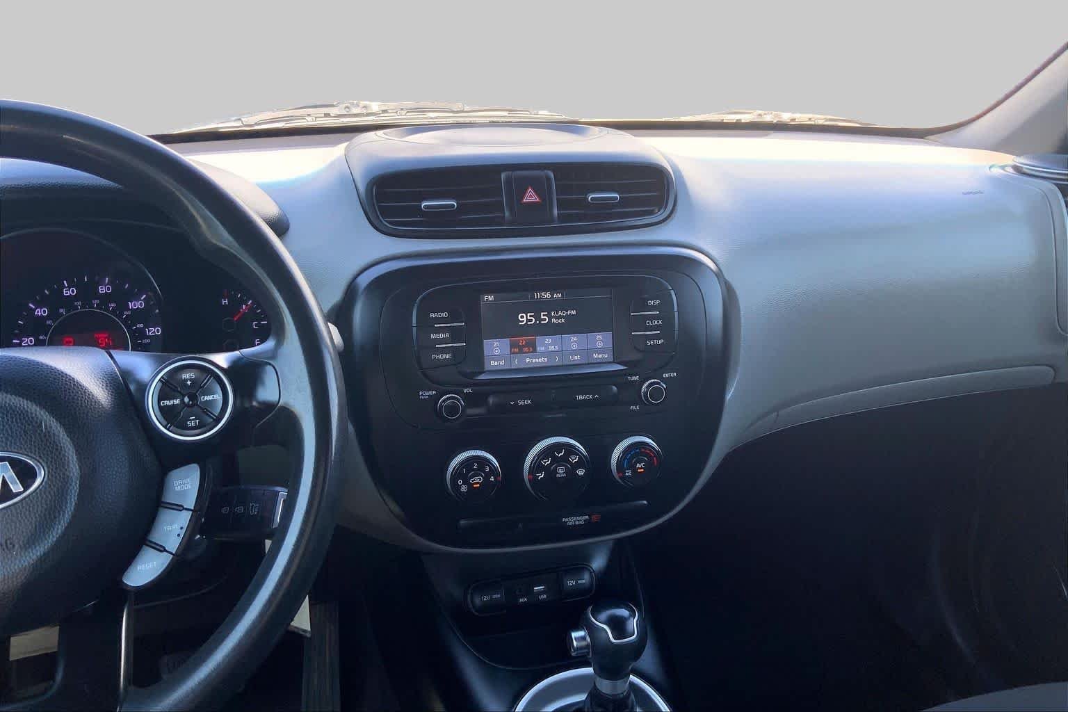 Pre-Owned 2019 Kia Soul Base