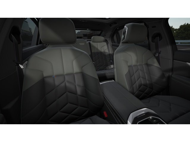 New 2026 Mineral White Metallic BMW  image 11