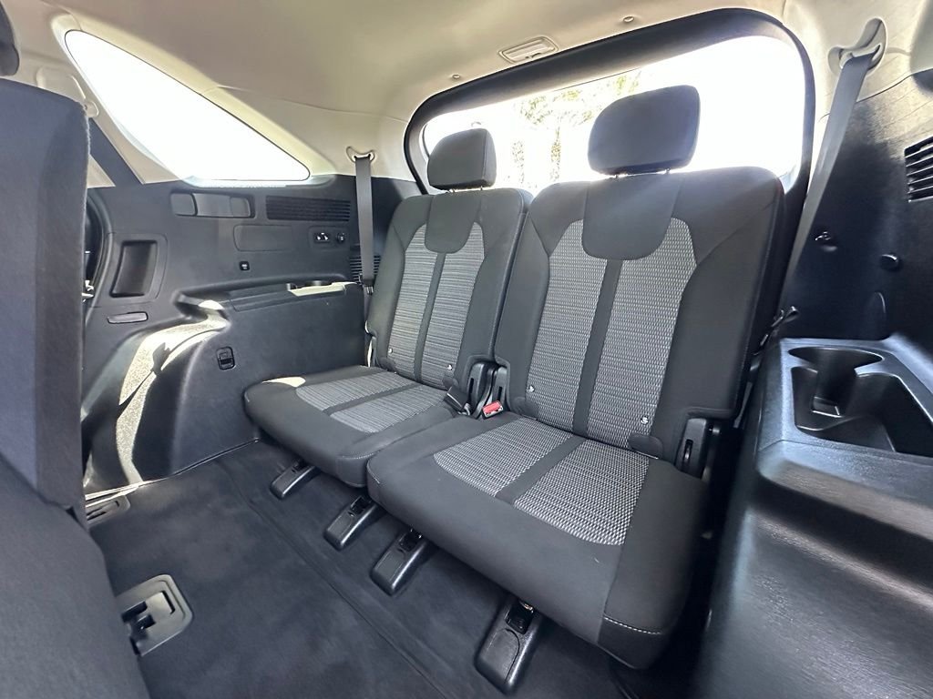 Used 2026 White Kia LX image 13