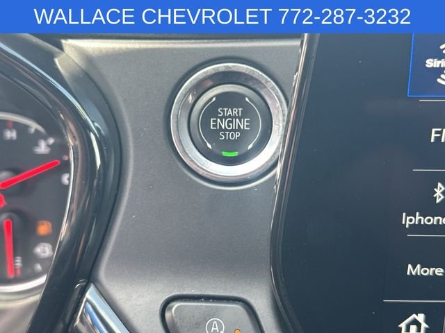 Used 2025 Black Chevrolet RS image 18