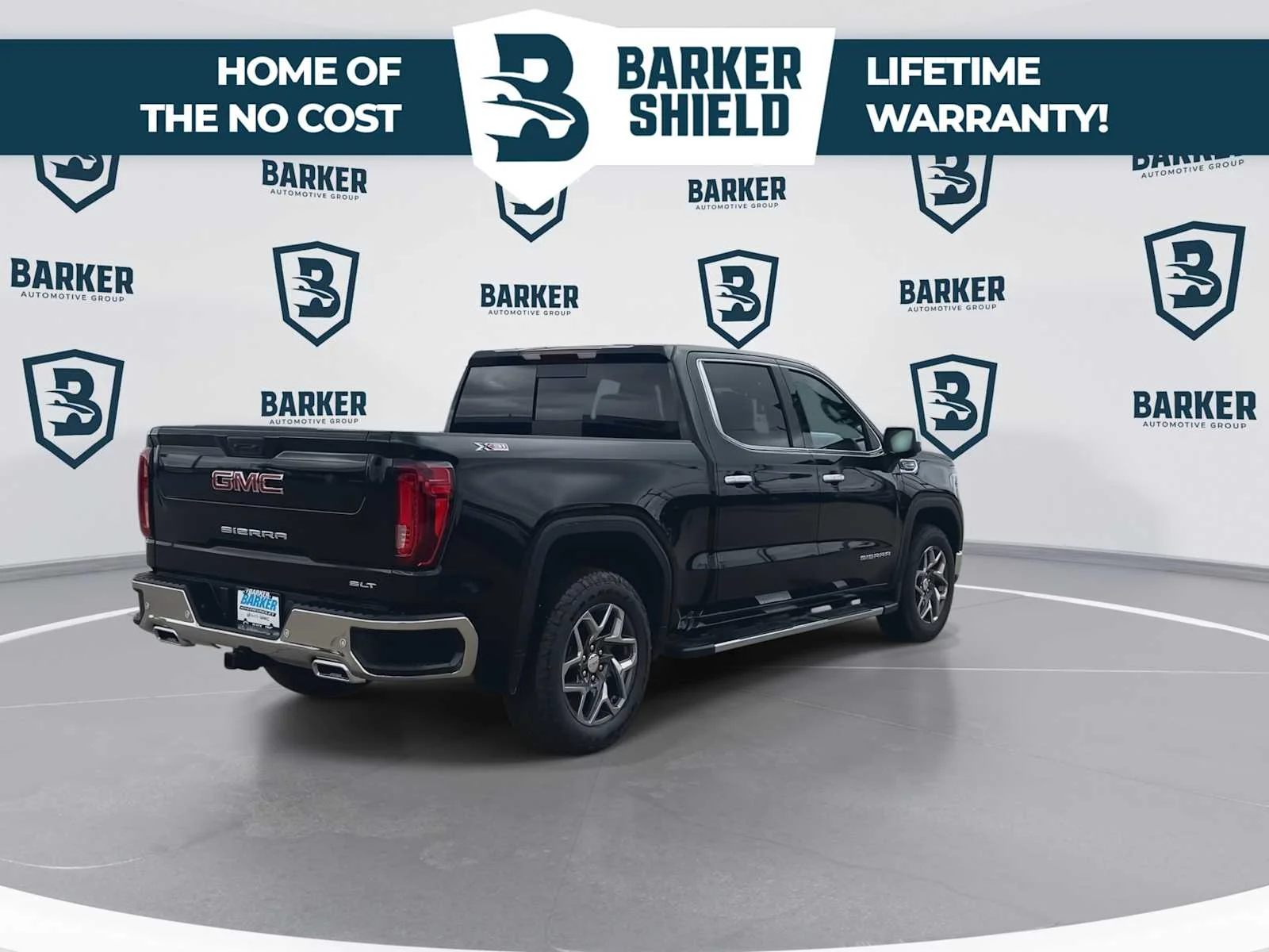 2026 GMC Sierra 1500 SLT - Photo 9
