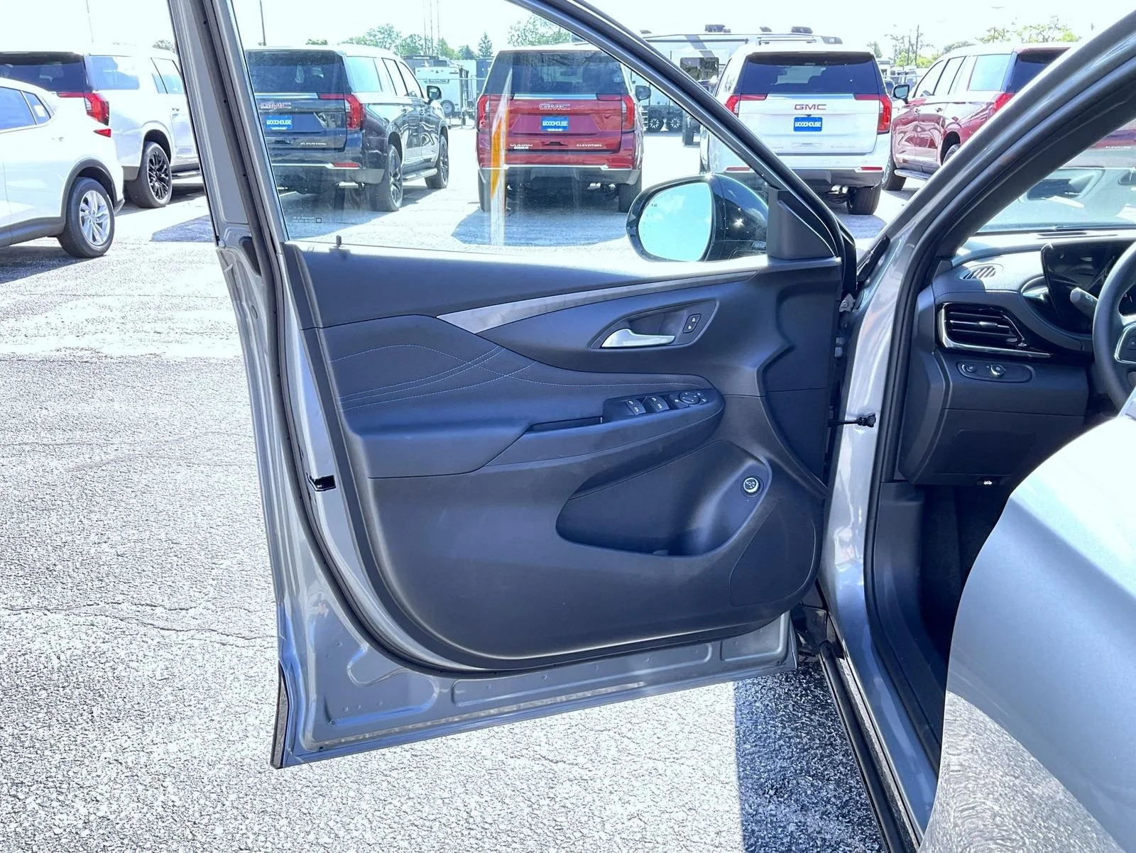 New 2026 Moonstone Gray Metallic Buick Sport Touring image 9