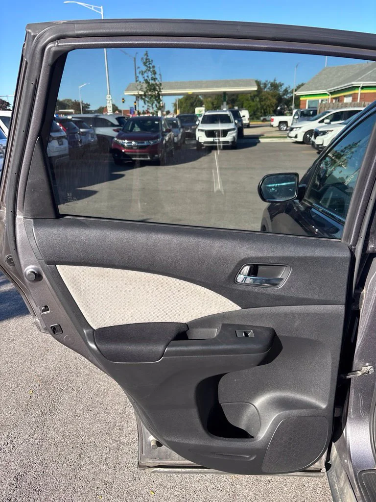 Used 2015  Honda EX image 22