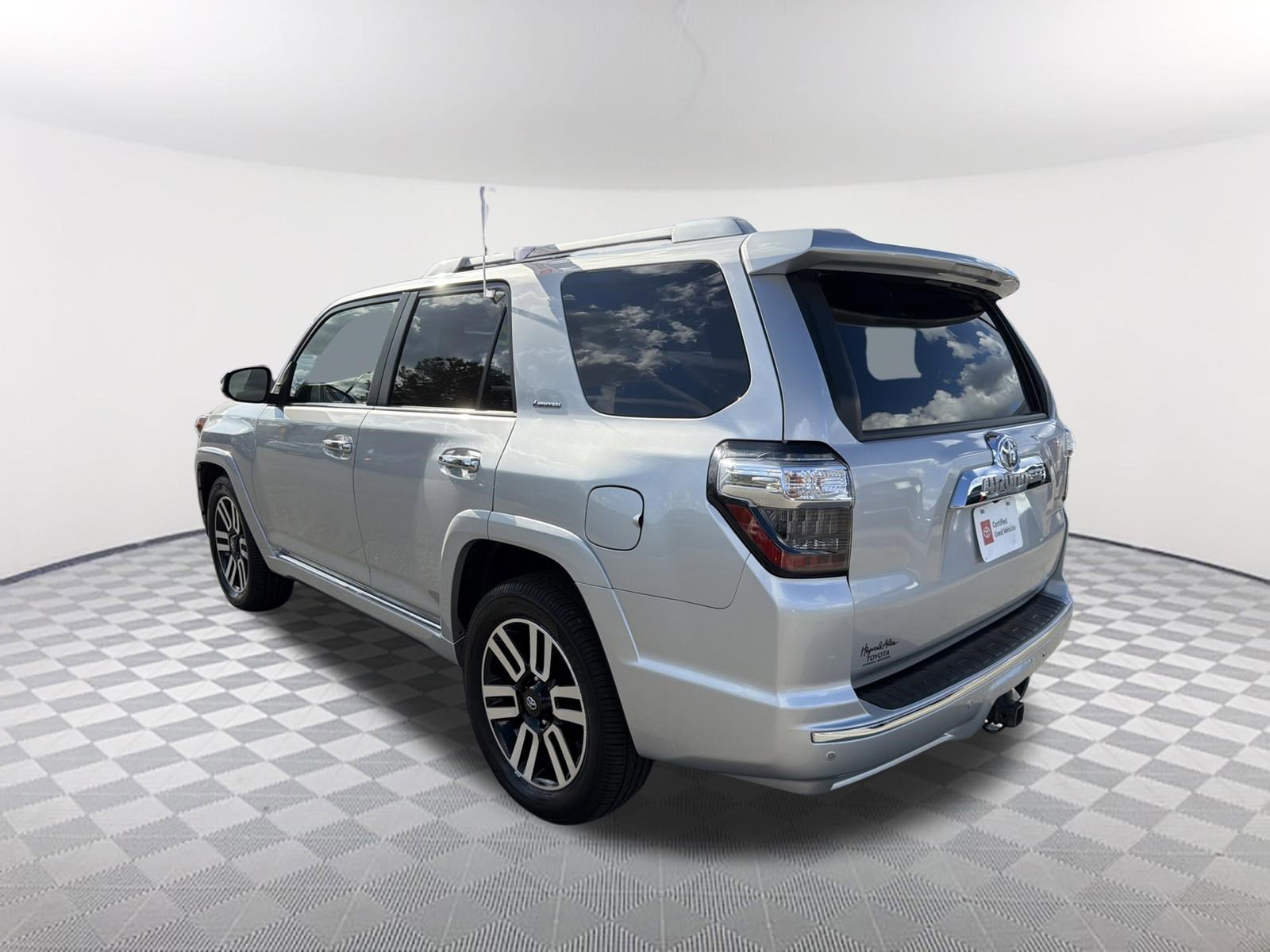 2022 Toyota 4Runner Limited - Photo 15