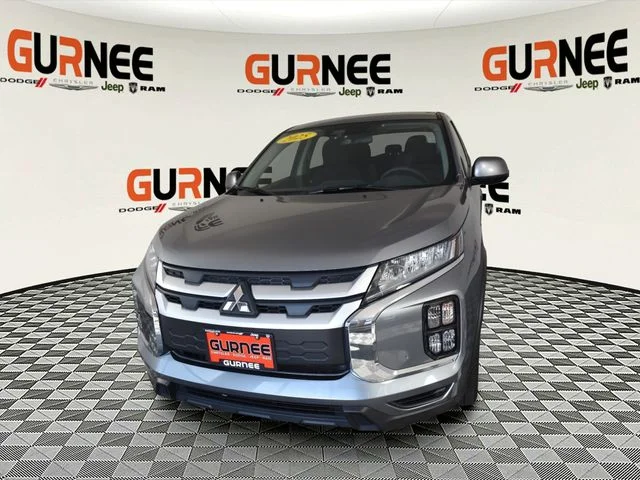 Used 2025 Gray Mitsubishi 2.0 ES image 7