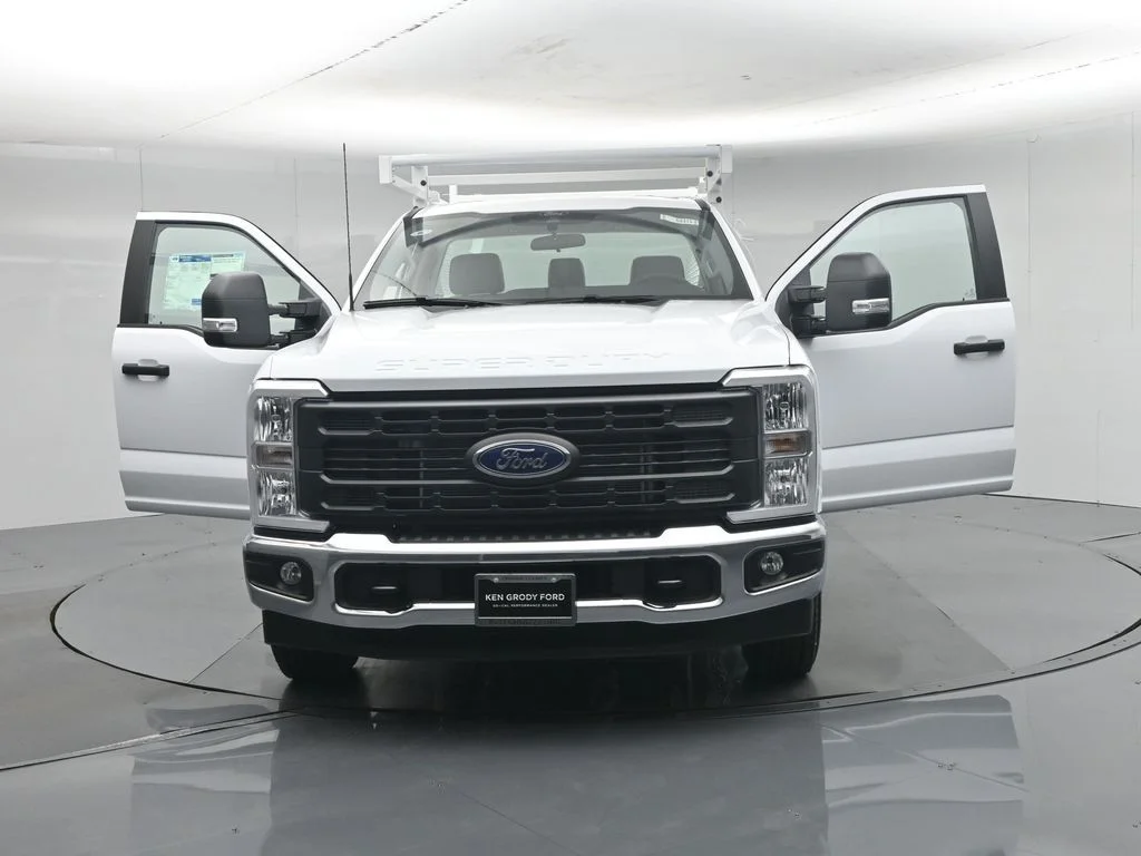 New 2026 White Ford XL image 33