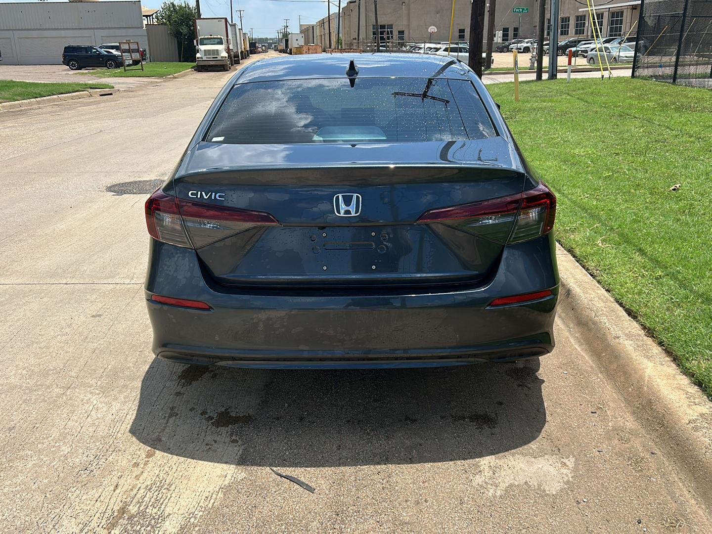 Used 2026 Meteorite Gray Metallic Honda LX CVT image 5