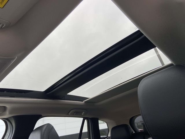New 2026 Wind Chill Pearl Mazda Premium AWD image 9
