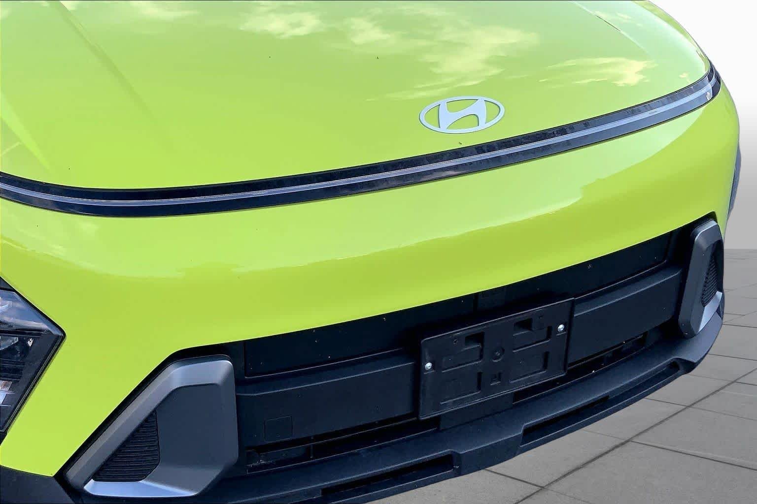 Used 2024 Neoteric Yellow Hyundai SEL image 27