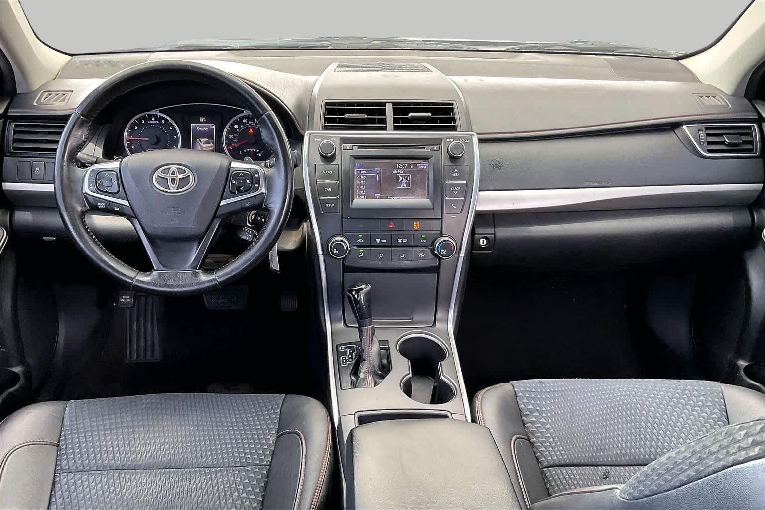 Used 2015 Predawn Gray Mica Toyota SE image 12