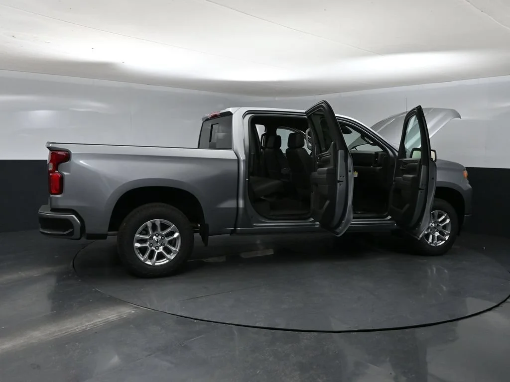 2026 Chevrolet Silverado 1500 RST - Photo 37